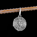 Boucle d'oreille Yggdrasil couleur argent en acier inoxydable