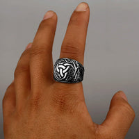 Bague triquetra en acier inoxydable