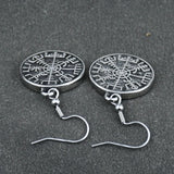 Boucle d'oreille viking Vegvisir