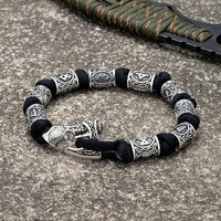 Bracelet viking hache travaillé de façon artisanale