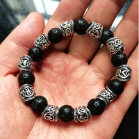 Bracelet runique viking en pierre de lave